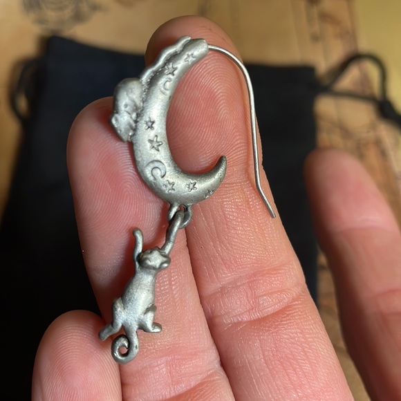 Cat & Mouse Over the Moon, Silver 1/2 Hoop Dangle Drop Earrings - Picture 3 of 3